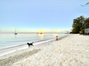 Meri Lodge Huahine (Mamado’s House)